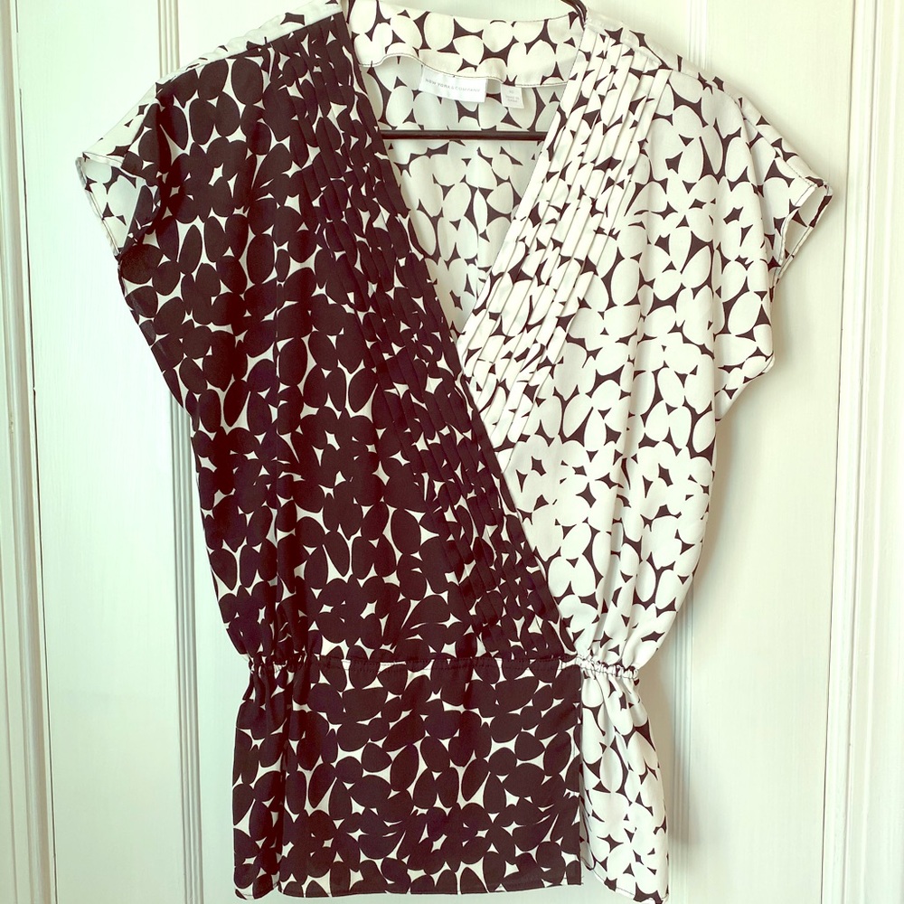 NY&Co black & white print blouse
